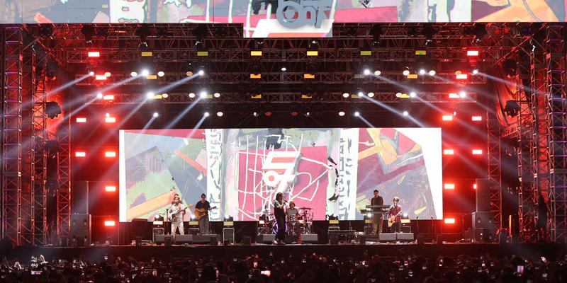 konser sheila on 7 di KLBB [dok. kapanlagi]