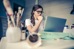 Critical thinking [dok. web]