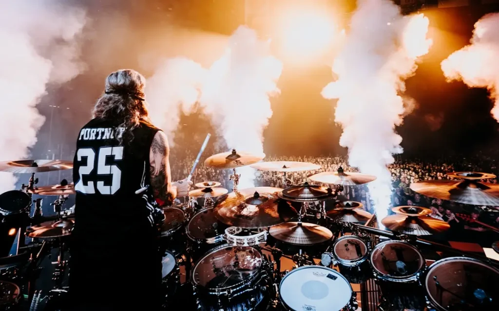 konser dream theater [sc: fb @dreamtheater]