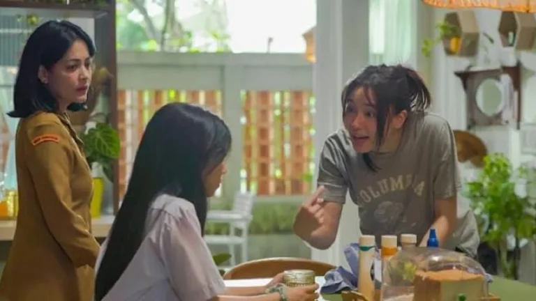 Film "Yang Lain Boleh Hilang Asal Kau Jangan" [dok. wweb]