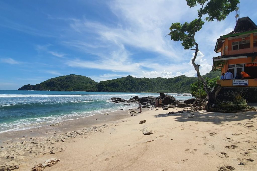 pantai wediombo [dok. web]