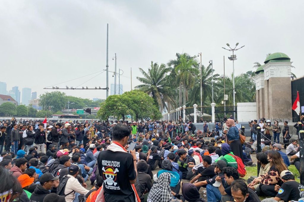 Ilustrasi demo. [dok. KOMPAS.com/Lidia Pratama Febrian]