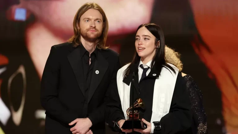 billie eilish grammy awards [web]