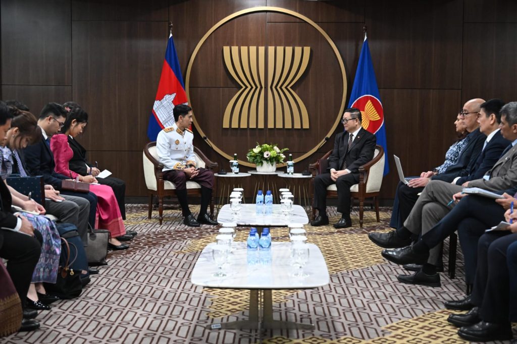 KONSOLIDASI ASEAN