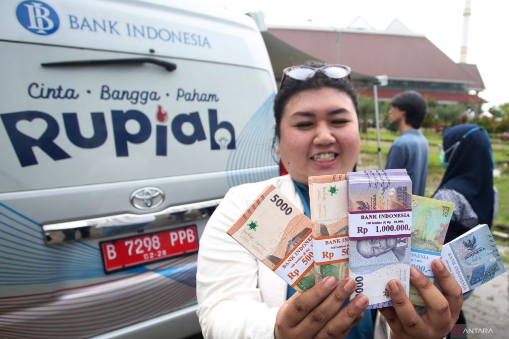 penukaran uang [dok. web]