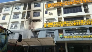 kebakaran polres jakbar [dok. web]