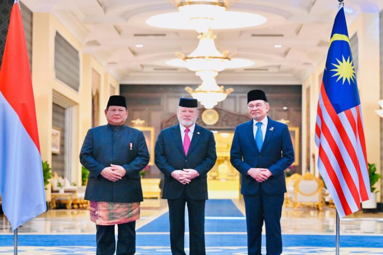 indonesia dan malaysia [dok. web]
