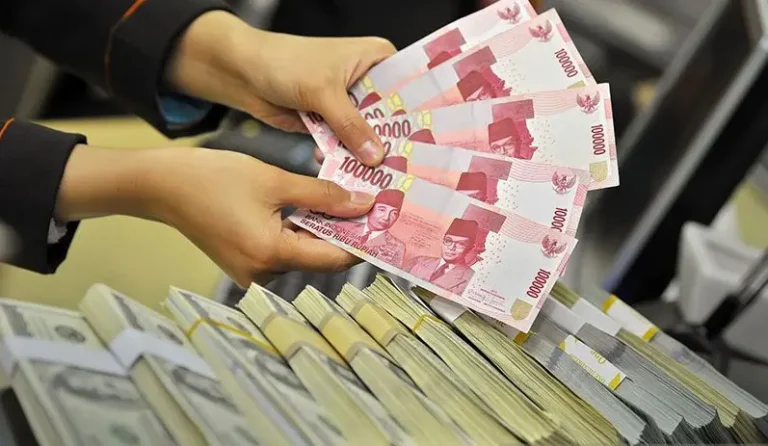 rupiah anjlok [dok. antara]