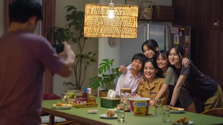 Film "Yang Lain Boleh Hilang Asal Kau Jangan" [dok. web]