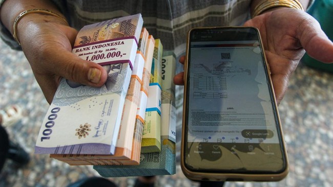 penukaran uang baru [dok. antara]