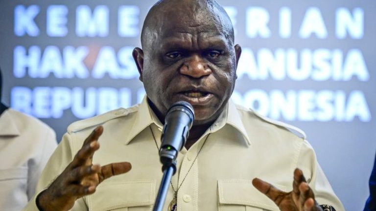 Natalius Pigai [dok. web]