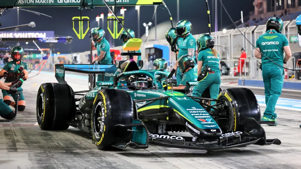 Aston Martin-Honda [dok. web]