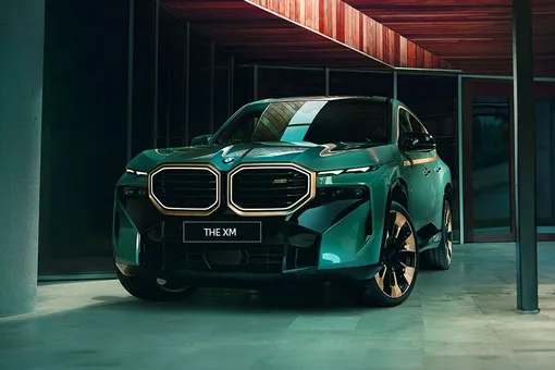 bmw xm [oto.com]