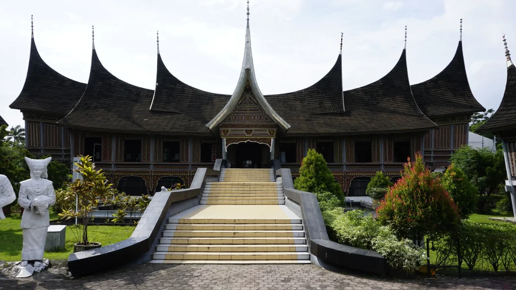 wisata padang [pelita air]