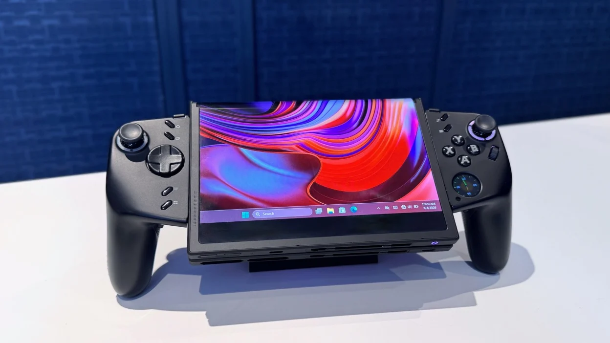 Transformasi Gokil Gaming Handheld: Lenovo Pamerkan Legion Go Fold ...