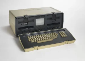 laptop pertama di dunia