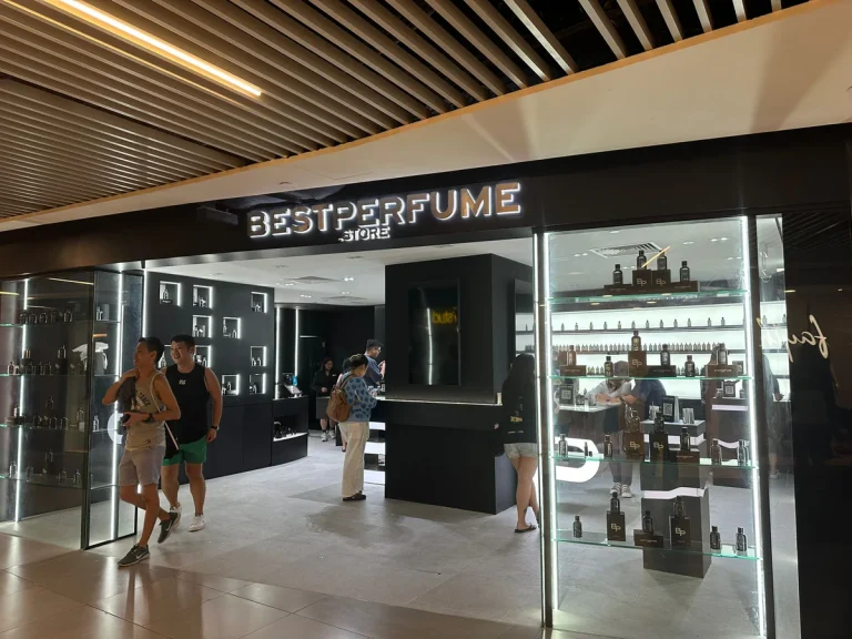BestPerfume.Store [dok. web]