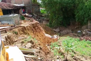 tanah gerak rembang [dok. web]